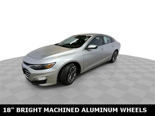 2022 Chevrolet Malibu FWD LT