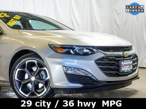 2022 Chevrolet Malibu FWD LT