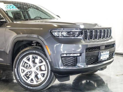 Baltic Gray Metallic Clearcoat 2022 Jeep Grand Cherokee L Limited