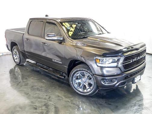 Granite Crystal Metallic Clearcoat 2019 RAM 1500 Big Horn