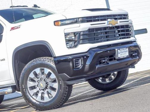2026 Chevrolet Silverado 2500 Custom