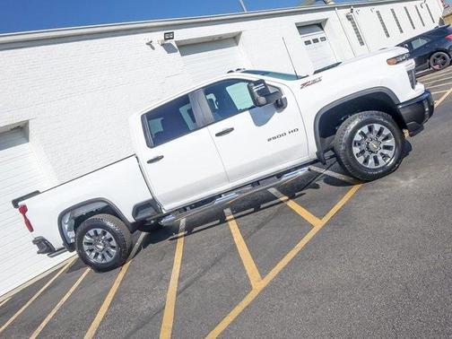 2026 Chevrolet Silverado 2500 Custom