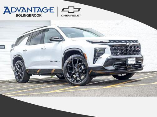 Polar White Tricoat 2026 Chevrolet Traverse RS