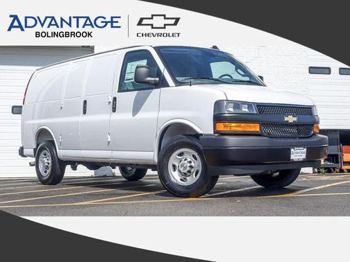 2025 Chevrolet Express 2500 RWD 2500 Regular Wheelbase WT