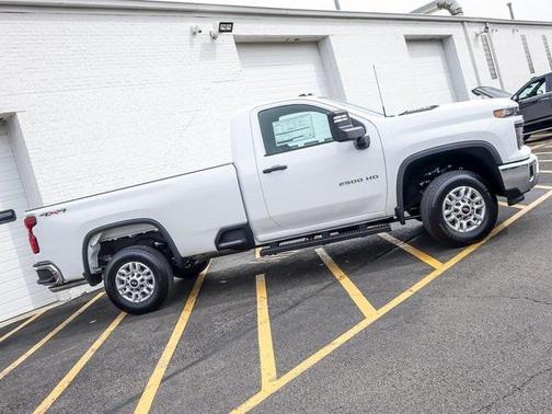 2025 Chevrolet Silverado 2500 WT