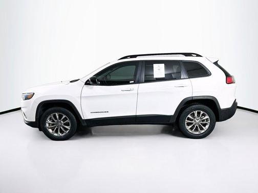 2022 Jeep Cherokee Latitude Lux