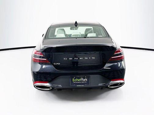 2025 Genesis G70 2.5T