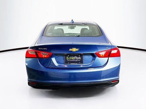 Lakeshore Blue Metallic 2024 Chevrolet Malibu LT
