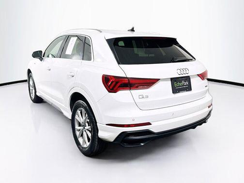 2023 Audi Q3 S line Premium