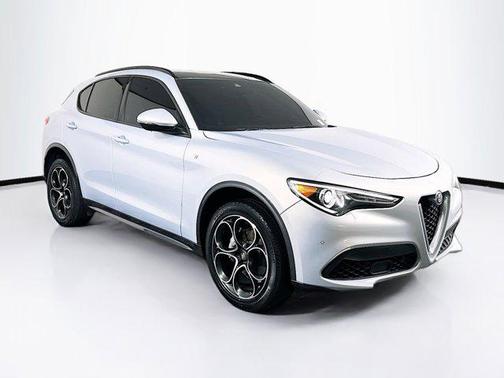 2022 Alfa Romeo Stelvio Ti