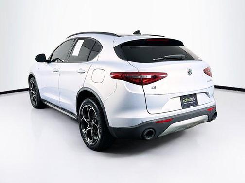 2022 Alfa Romeo Stelvio Ti