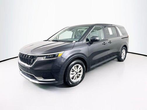 2024 Kia Carnival LX