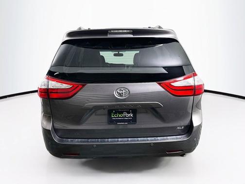 Gray 2016 Toyota Sienna XLE