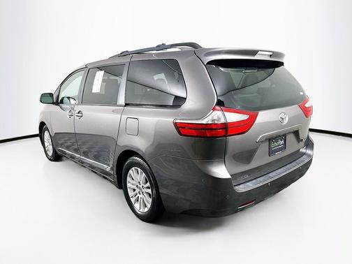 Gray 2016 Toyota Sienna XLE