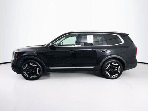 Ebony Black 2025 Kia Telluride S