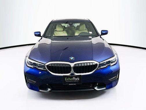 2020 BMW 330 i