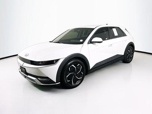 Atlas White 2024 Hyundai IONIQ 5 SE