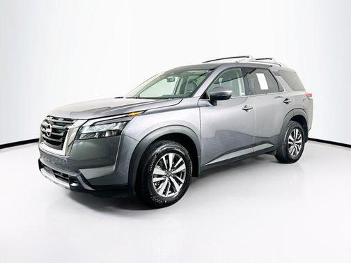Gun Metallic 2025 Nissan Pathfinder SL