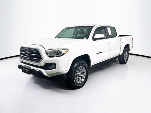 2017 Toyota Tacoma SR5
