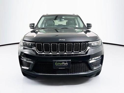 Diamond Black Crystal Pearlcoat 2022 Jeep Grand Cherokee 4xe Base