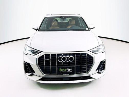 2024 Audi Q3 S line Premium