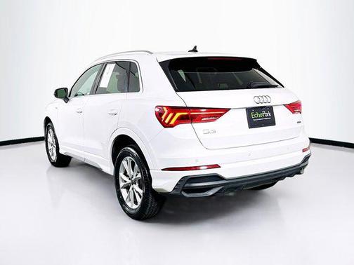 2024 Audi Q3 S line Premium