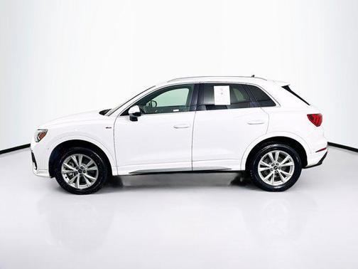 2024 Audi Q3 S line Premium