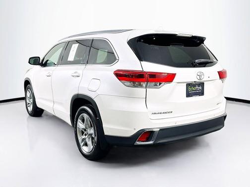 Blizzard Pearl 2018 Toyota Highlander Limited