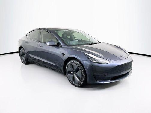 2020 Tesla Model 3 Standard Range Plus