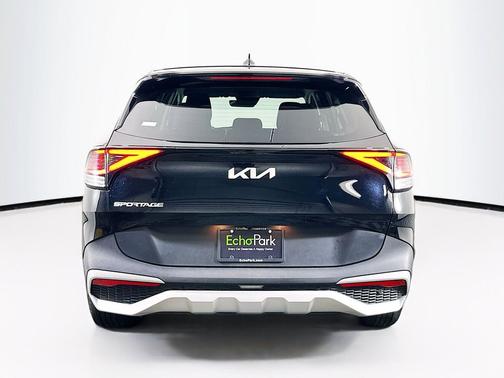 Ebony Black 2025 Kia Sportage LX