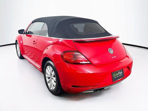 2018 Volkswagen Beetle 2.0T S