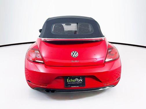 2018 Volkswagen Beetle 2.0T S