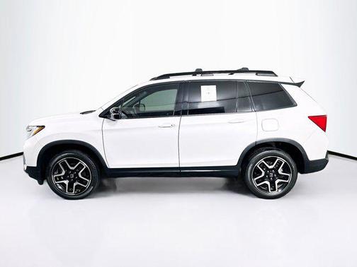 2023 Honda Passport Elite