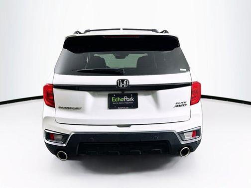 2023 Honda Passport Elite