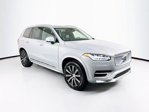 2025 Volvo XC90 Core