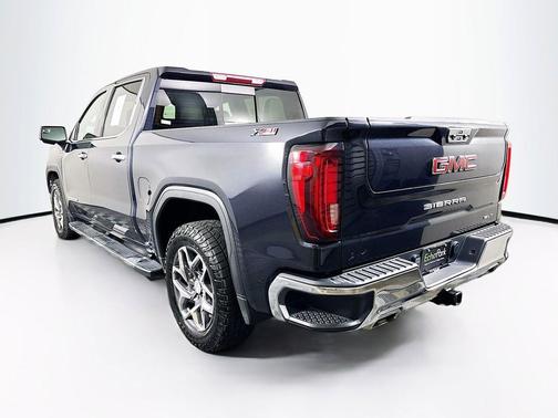 Titanium Rush Metallic 2022 GMC Sierra 1500 SLT