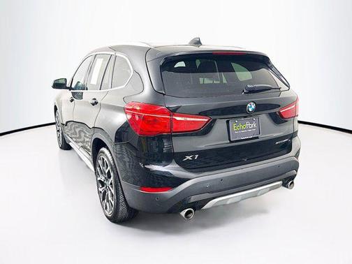 2022 BMW X1 sDrive28i