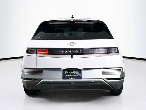 Atlas White 2024 Hyundai IONIQ 5 Limited