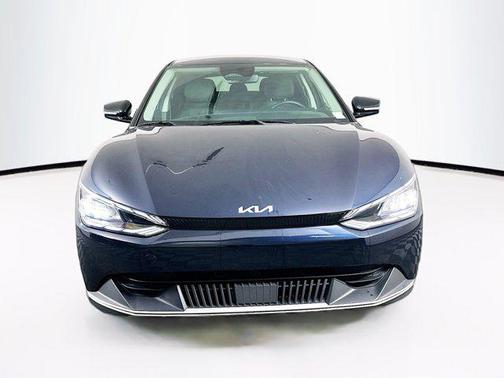 2024 Kia EV6 Light Long Range