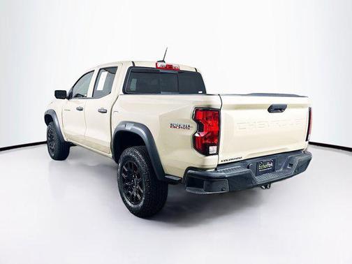 Sand Dune Metallic 2024 Chevrolet Colorado Trail Boss