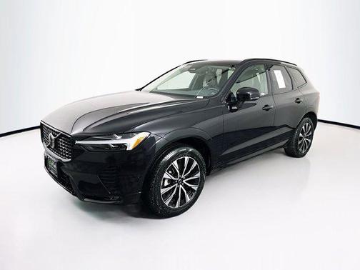 2025 Volvo XC60 Plus