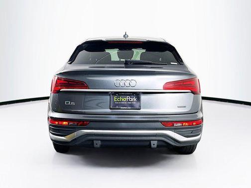 2022 Audi Q5 45 S line Premium Plus