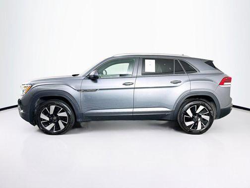 2025 Volkswagen Atlas Cross Sport 2.0T SE w/Technology 4MOTION