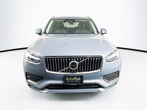 2023 Volvo XC90 Core