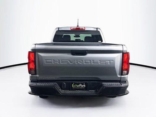 2024 Chevrolet Colorado WT
