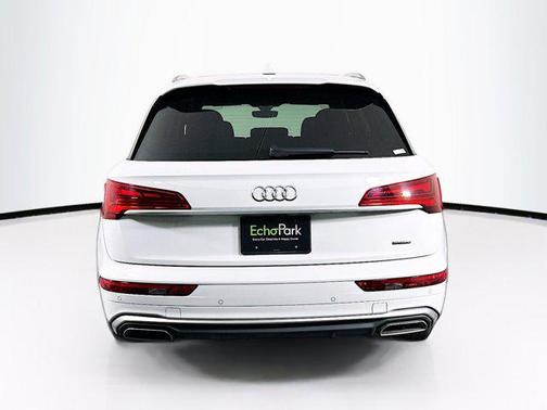 2022 Audi Q5 45 S line Premium Plus