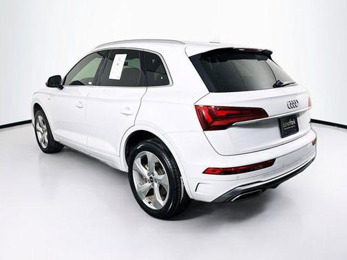 2022 Audi Q5 45 S line Premium Plus