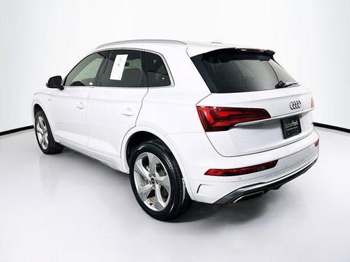 2022 Audi Q5 45 S line Premium Plus