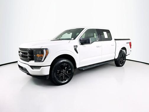 Oxford White 2023 Ford F-150 XLT