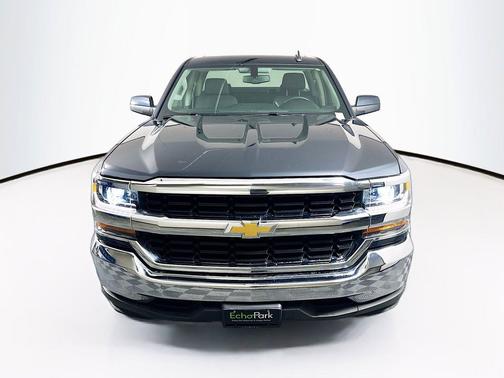 Graphite Metallic 2019 Chevrolet Silverado 1500 LT